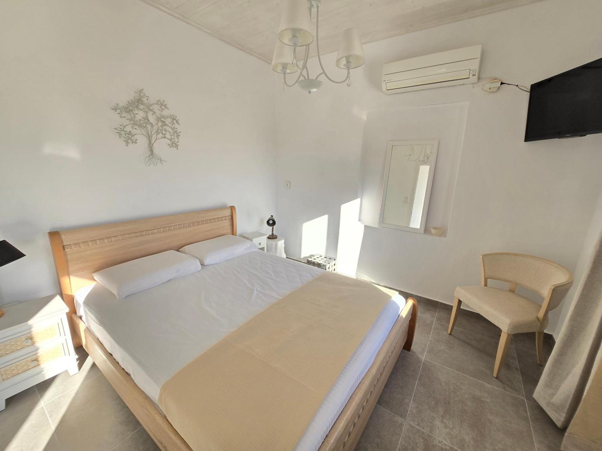 Koukouapartments &